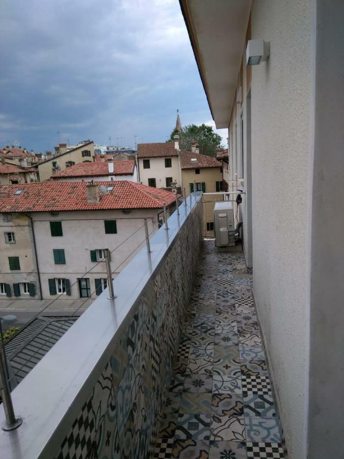 Appartement Buonarroti à Grado Extérieur photo