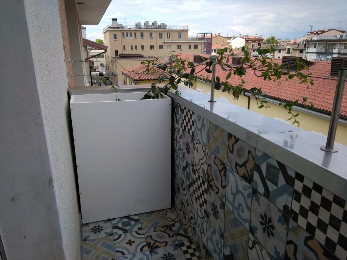 Appartement Buonarroti à Grado Extérieur photo